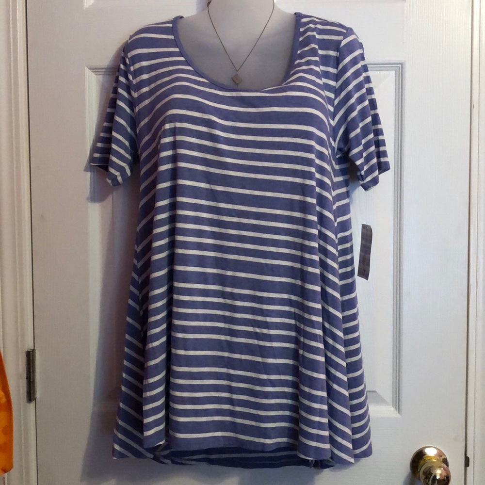 LulaRoe perfect tee size sm